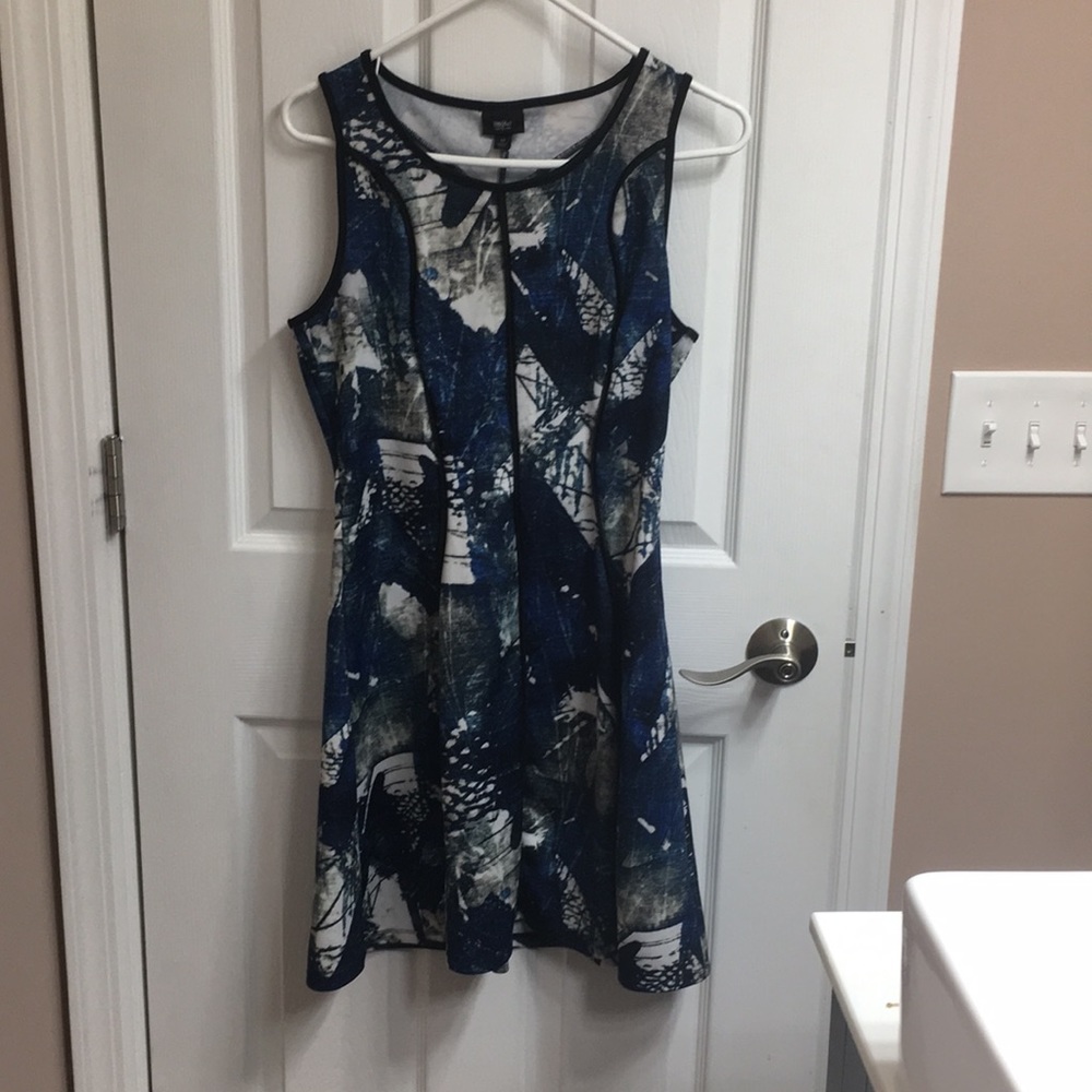 Blue and white patterned dress